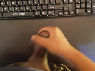 My Lesbian Stepsister Gave Me a Handjob