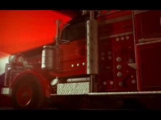 PYROPHILIAC ANIME GOTH GIRL BABE USES FIREPLAY