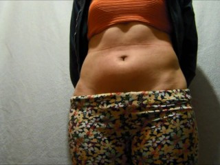 Lashes within the abdominal of my lover, my spouse data us and will get excited navel
