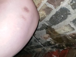 School woman reveals position to piss