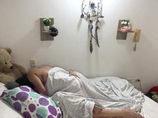I beg my roommate to have intercourse