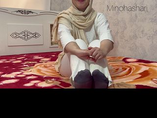 زن با حجاب همسایه اومده میگه سر صدای سکستون میاد بالا / neighbors hijab lady
