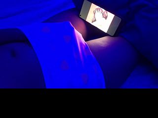 Avatar se masturba viendo porno hentai lesbico homosexual