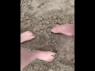 Feet within the Texas sand pt 1